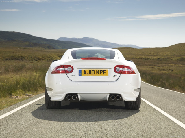 Jaguar XKR Speed фото