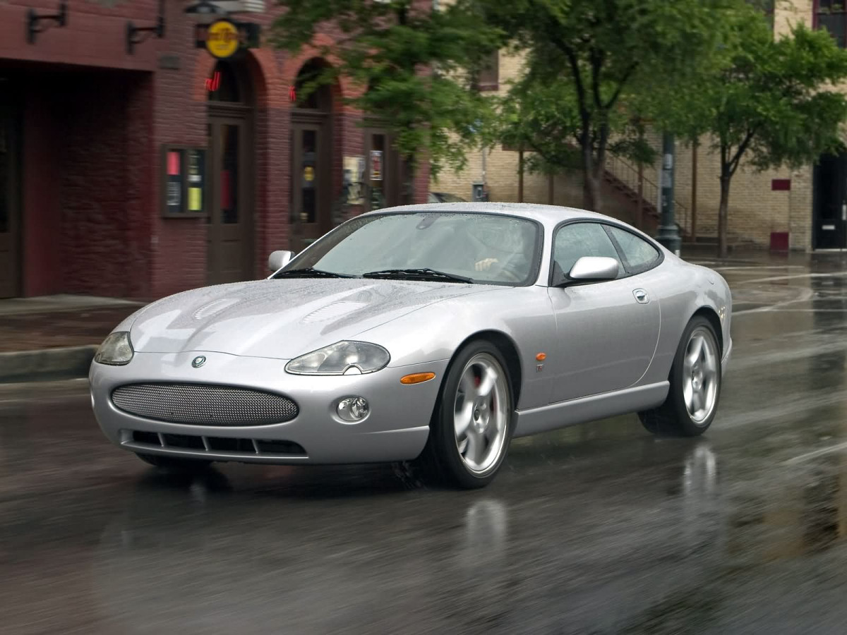 Jaguar XKR фото 14756