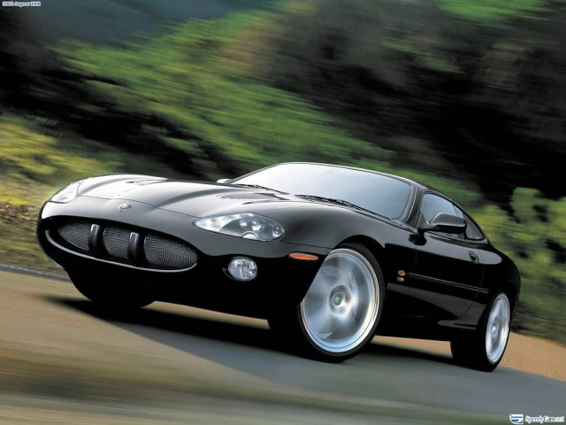 Jaguar XKR фото