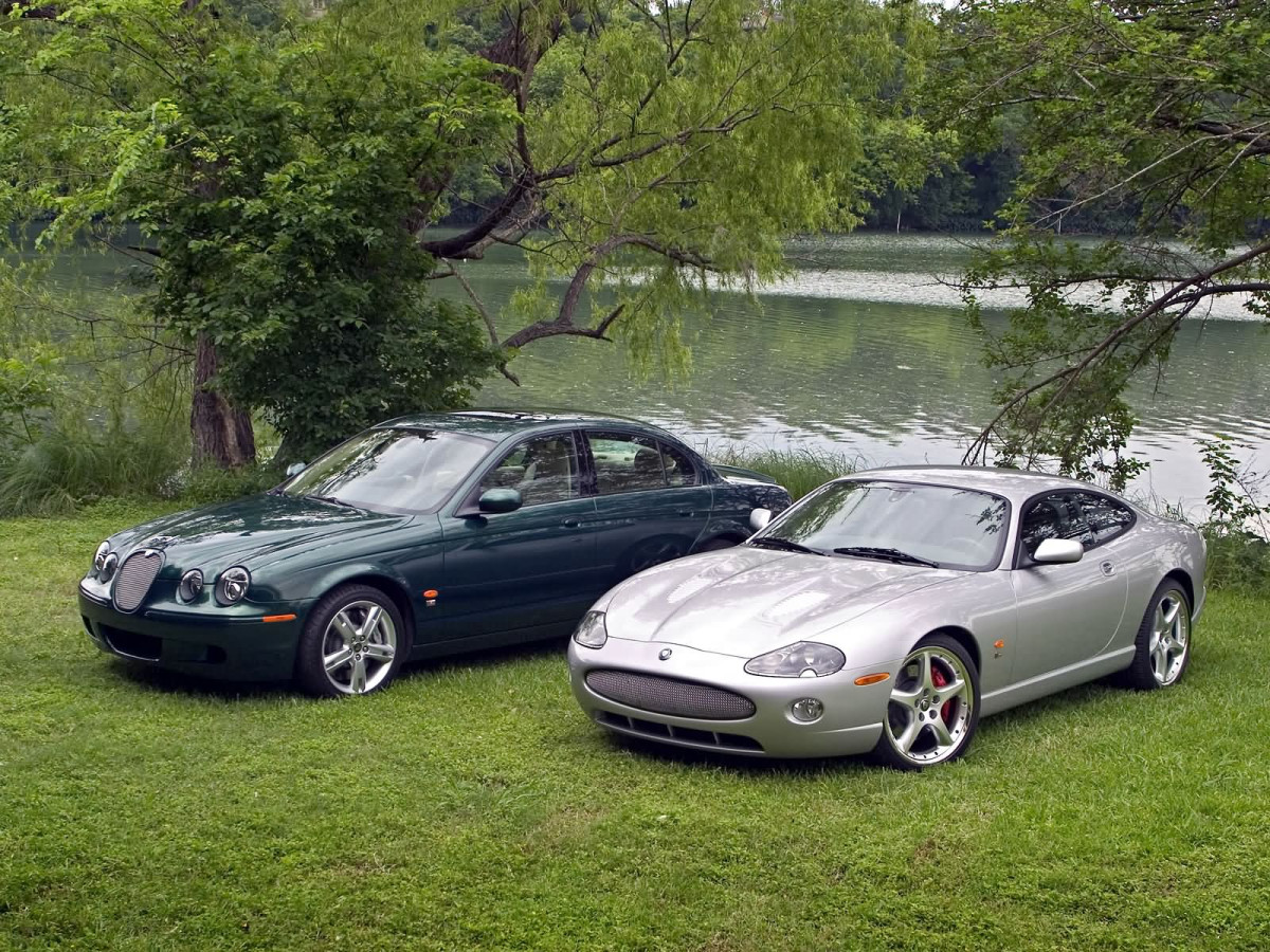 Jaguar XKR фото 6302