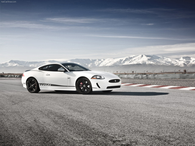 Jaguar XKR фото