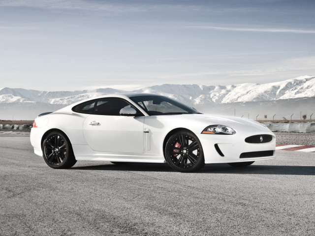 Jaguar XKR фото