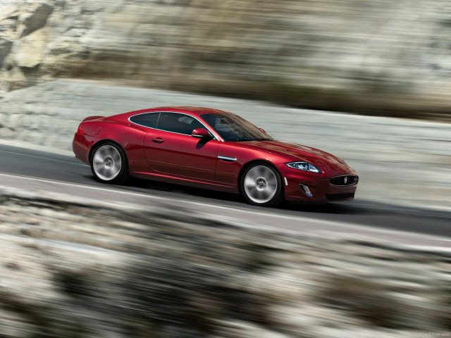 Jaguar XKR фото