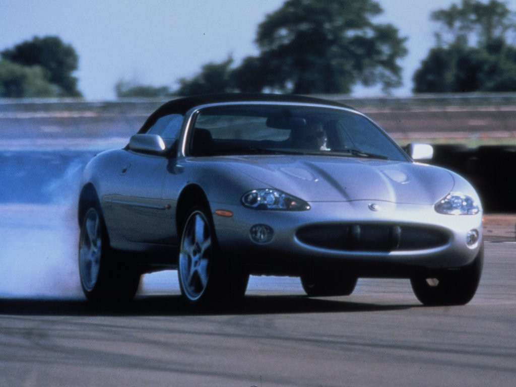 Jaguar XKR фото 926