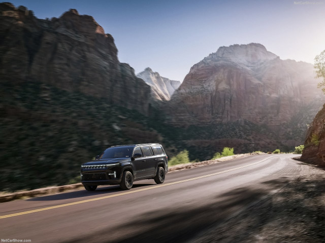 Jeep Grand Wagoneer фото