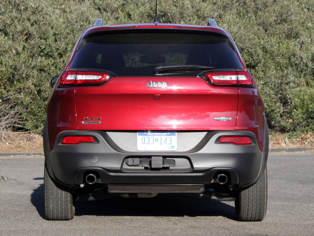 Jeep Cherokee фото