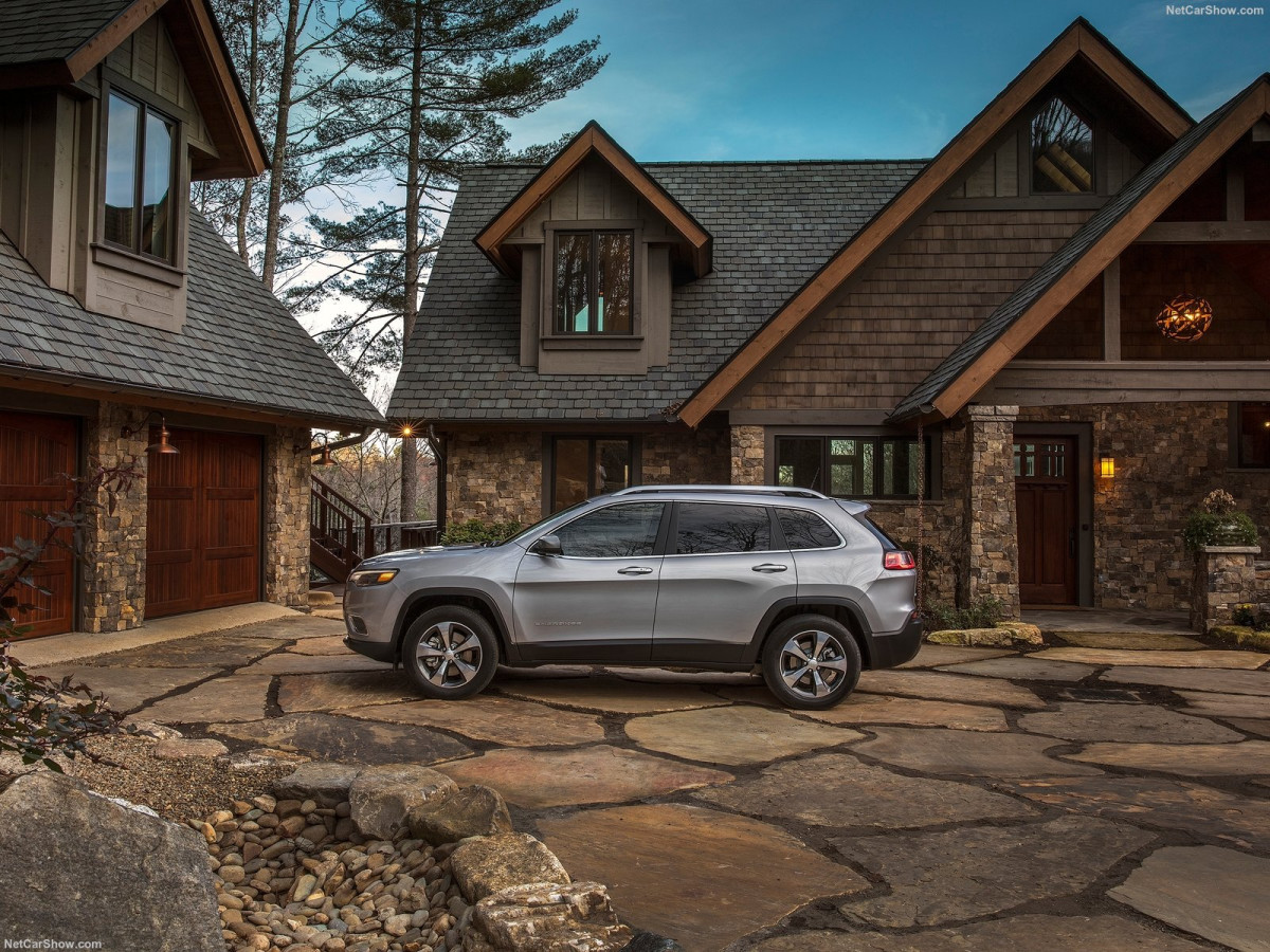 Jeep Cherokee фото 192055