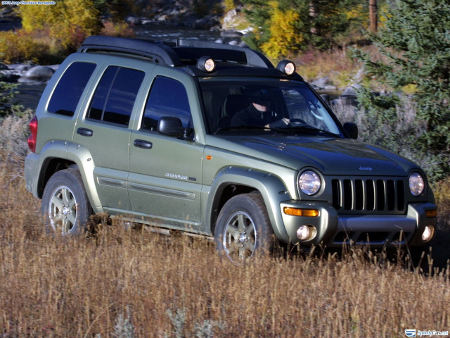 Jeep Cherokee фото