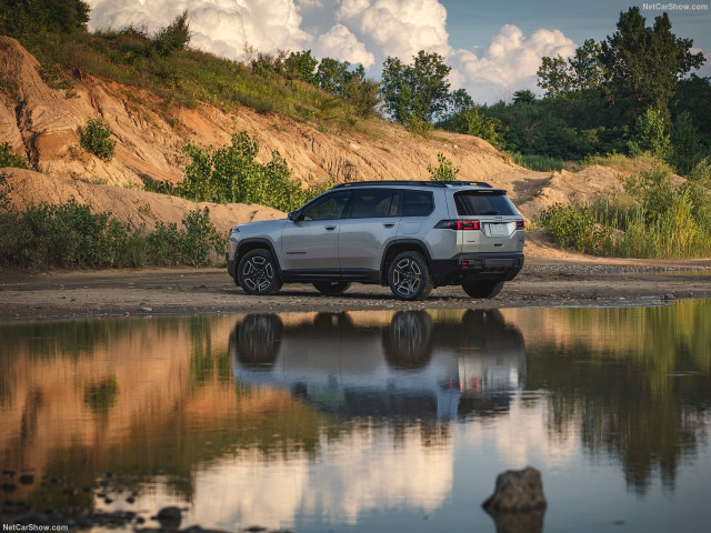 Jeep Cherokee фото