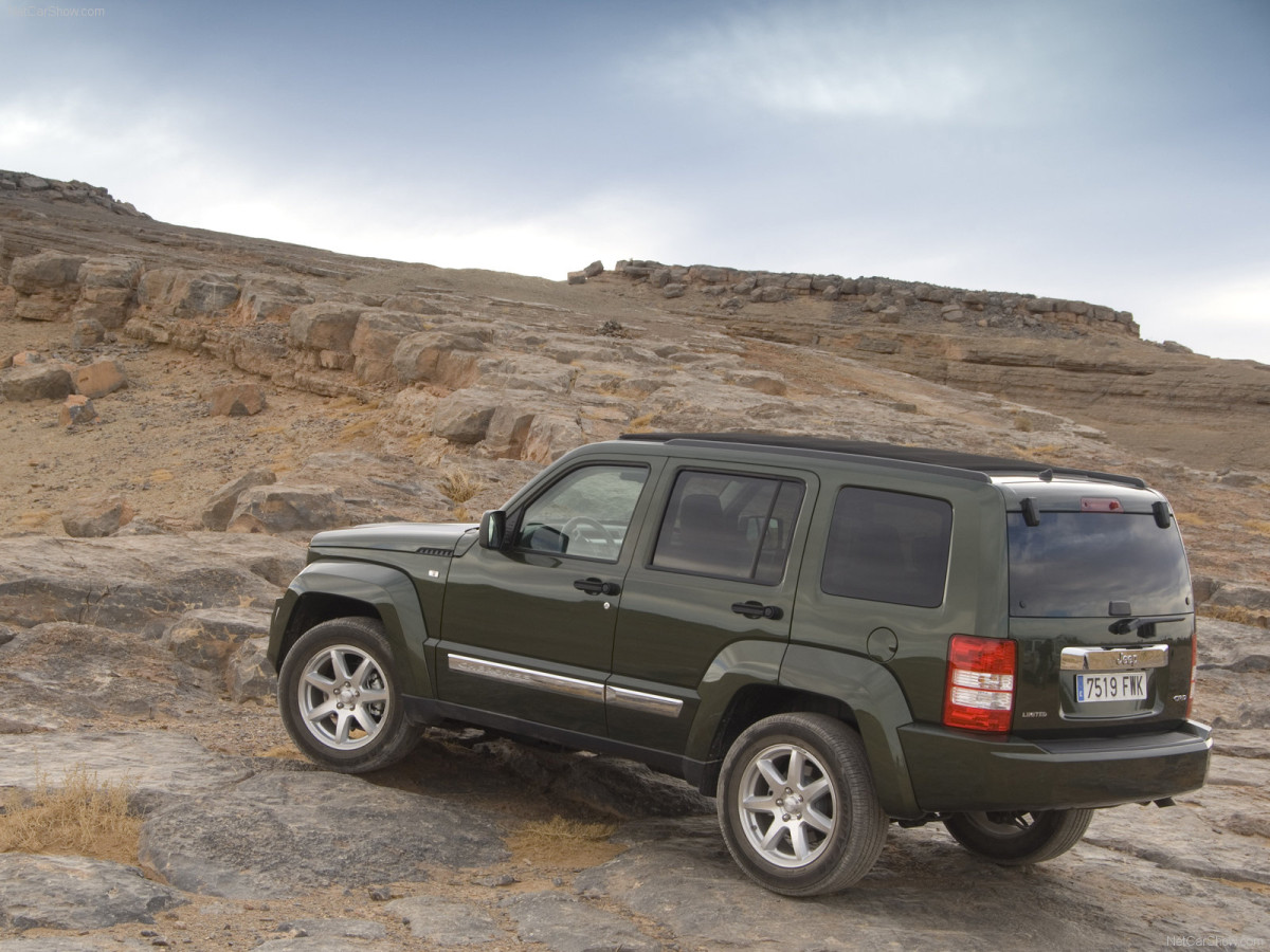 Jeep Cherokee фото 55670