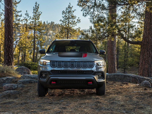 Jeep Compass фото