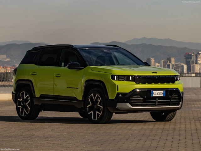 Jeep Compass фото