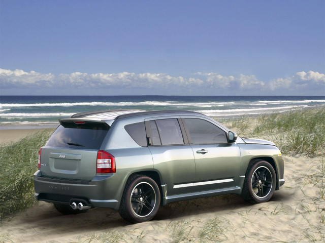 Jeep Compass фото