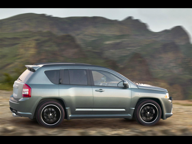 Jeep Compass фото