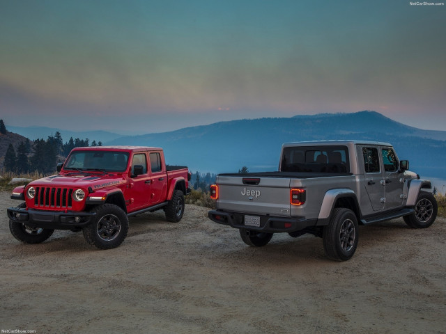 Jeep Gladiator фото