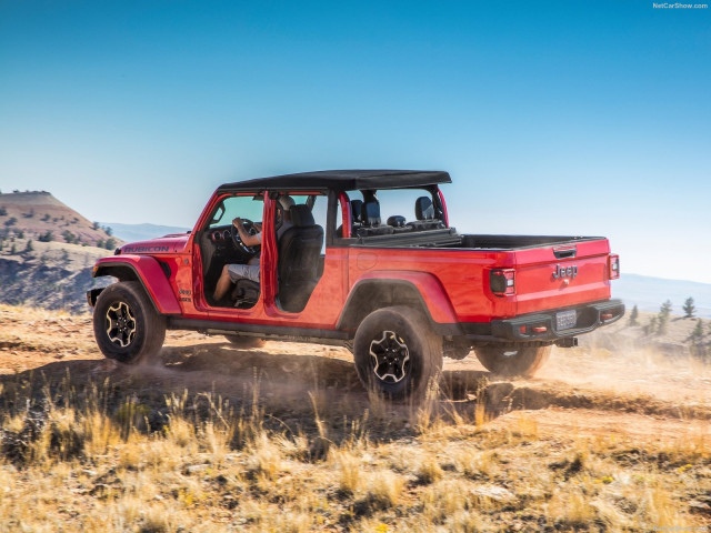 Jeep Gladiator фото