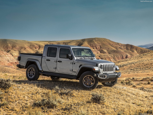 Jeep Gladiator фото