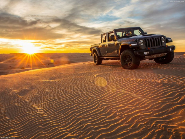 Jeep Gladiator фото