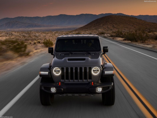 Jeep Gladiator фото