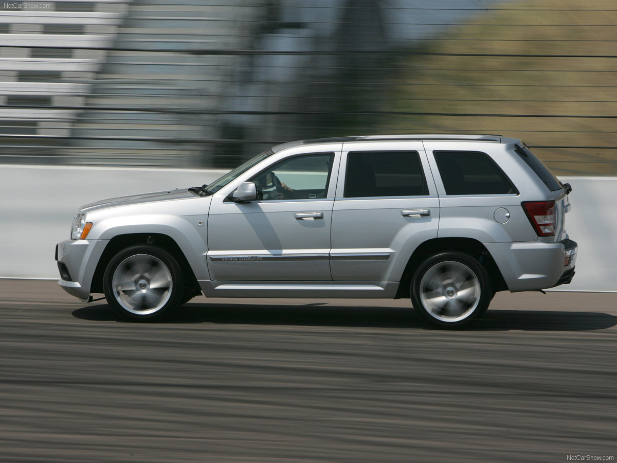 Jeep Grand Cherokee SRT-8 фото 65310