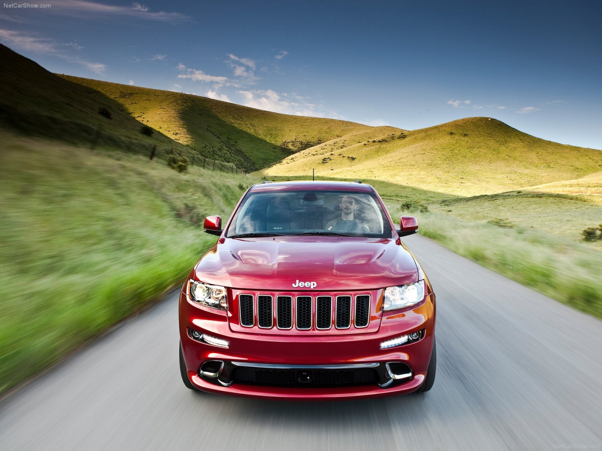 Jeep Grand Cherokee SRT-8 фото 83113