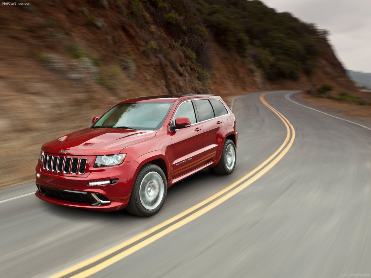 Jeep Grand Cherokee SRT-8 фото 83122