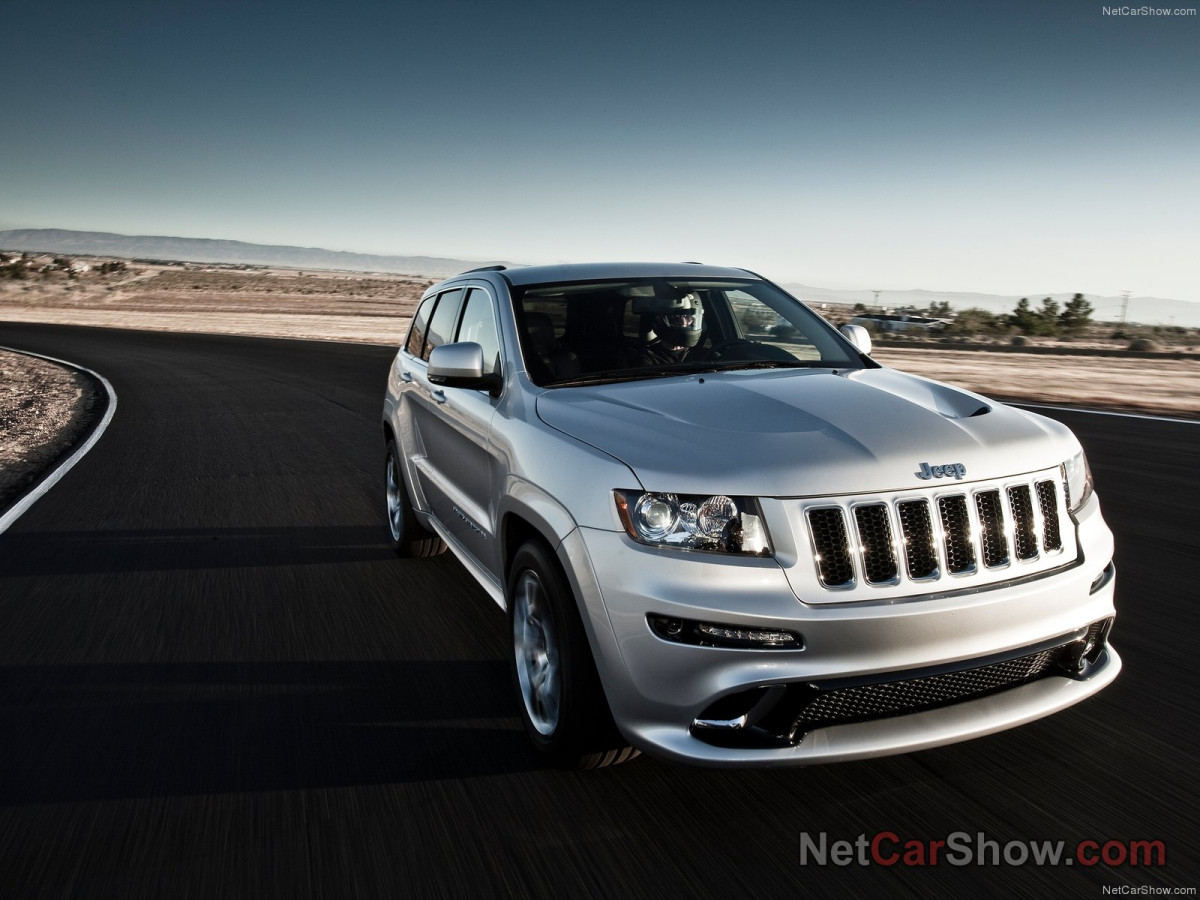 Jeep Grand Cherokee SRT-8 фото 96086