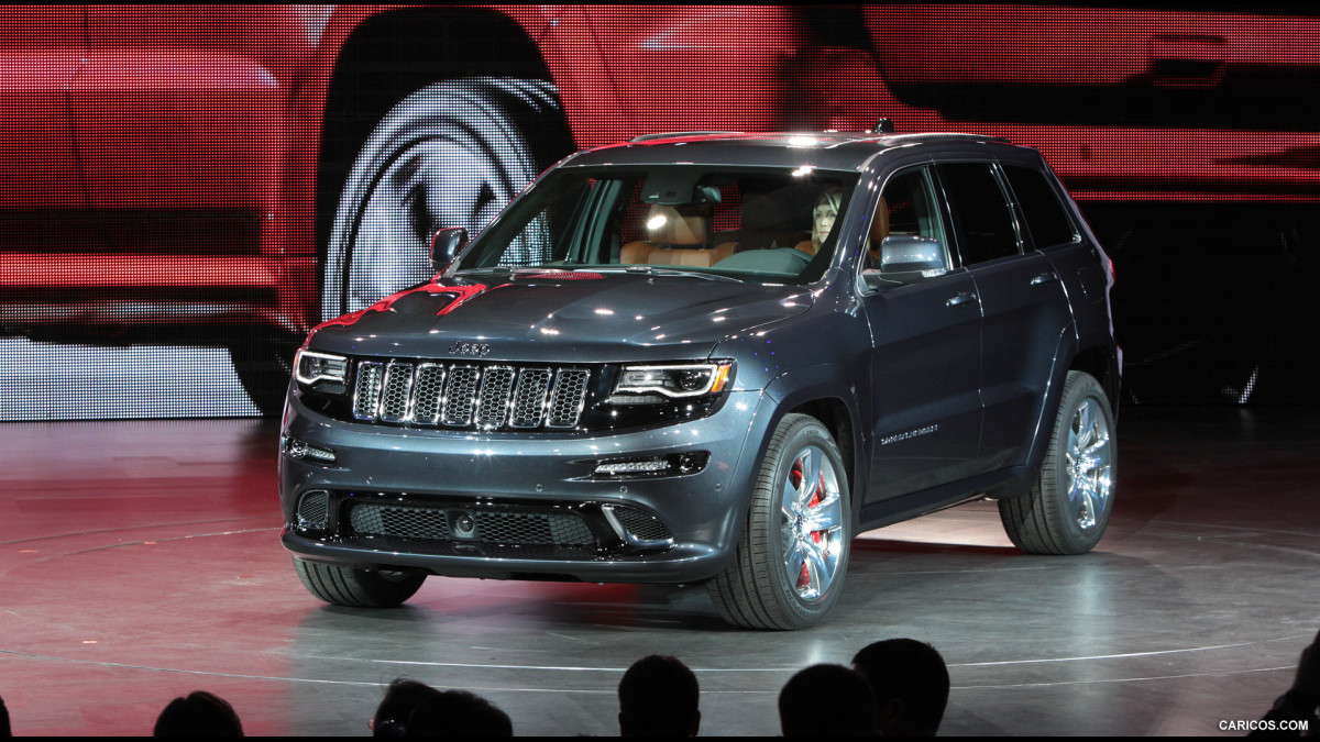 Jeep Grand Cherokee SRT фото 113078