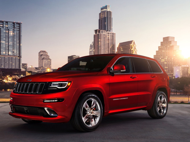 Jeep Grand Cherokee SRT фото