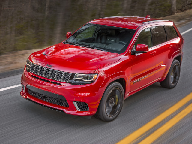 Jeep Grand Cherokee Trackhawk фото