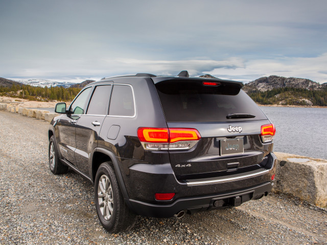 Jeep Grand Cherokee фото