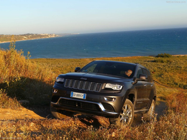 Jeep Grand Cherokee фото