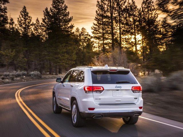 Jeep Grand Cherokee фото