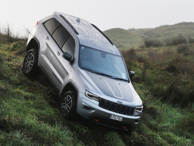 Jeep Grand Cherokee фото