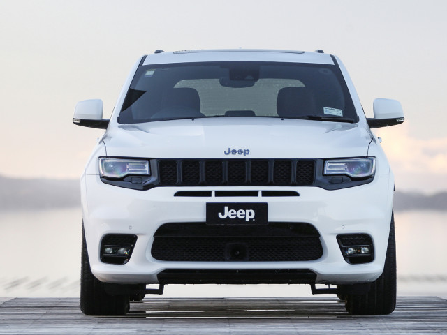 Jeep Grand Cherokee фото