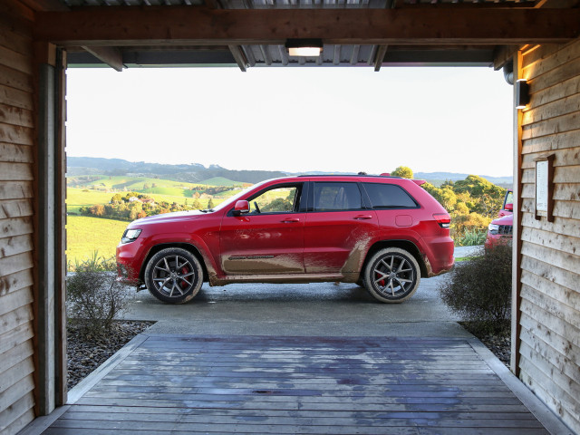 Jeep Grand Cherokee фото