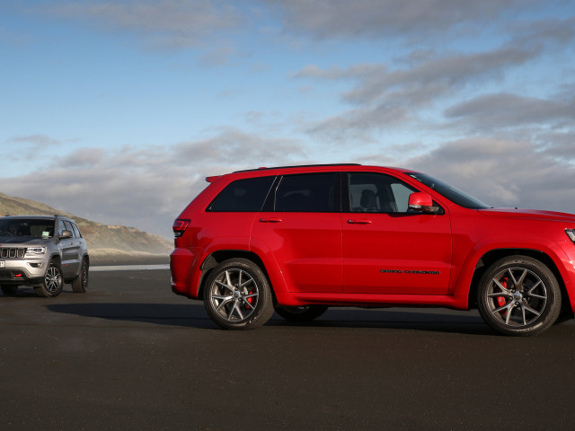 Jeep Grand Cherokee фото