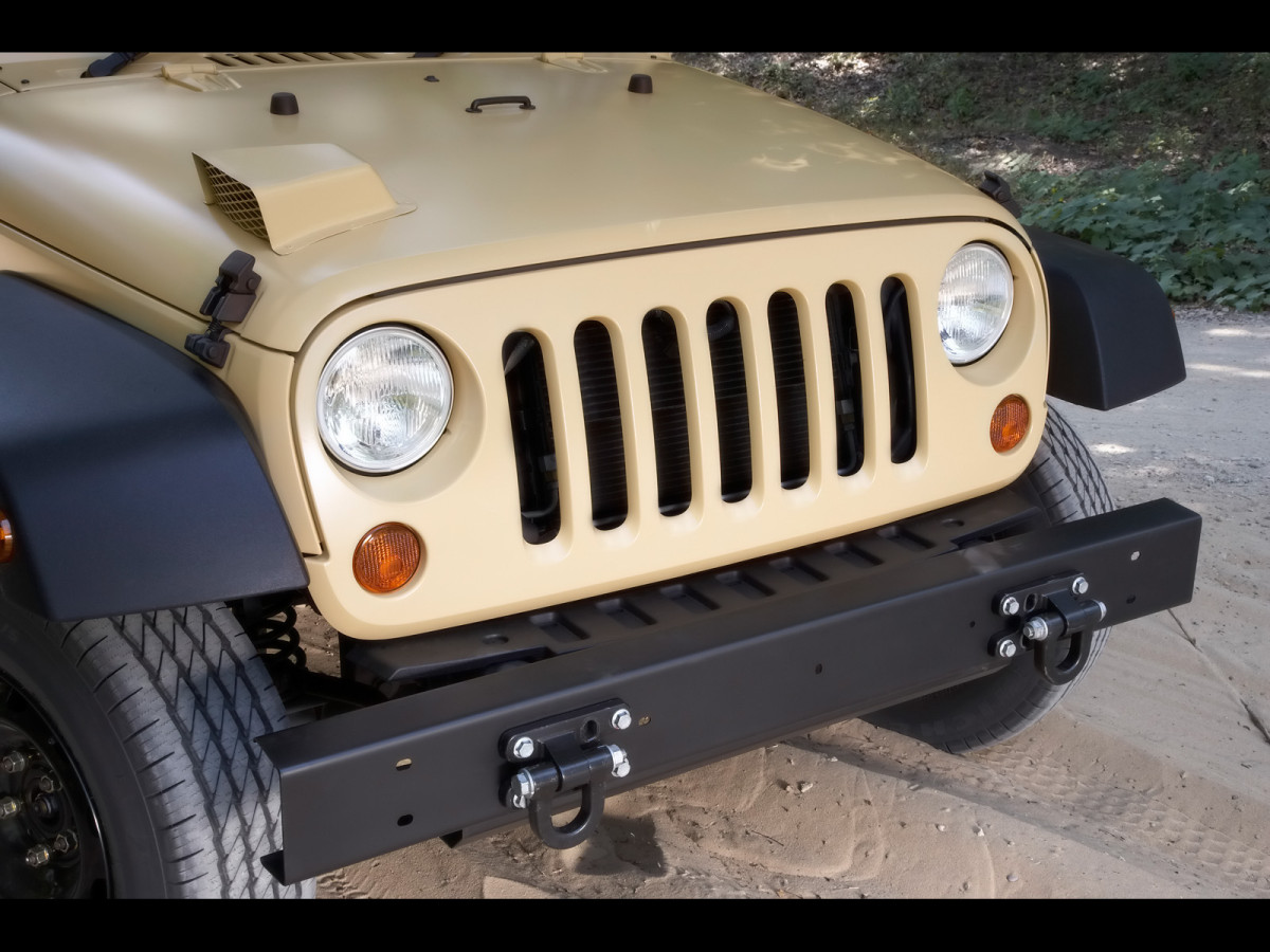 Jeep J8 фото 47918