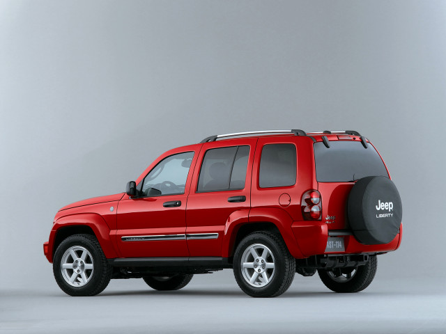 Jeep Liberty фото