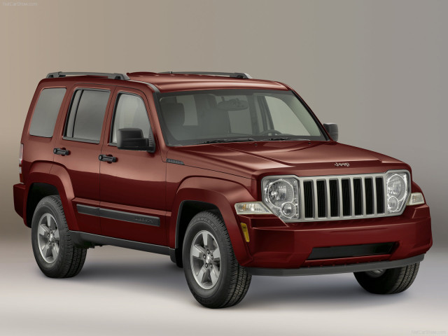 Jeep Liberty фото