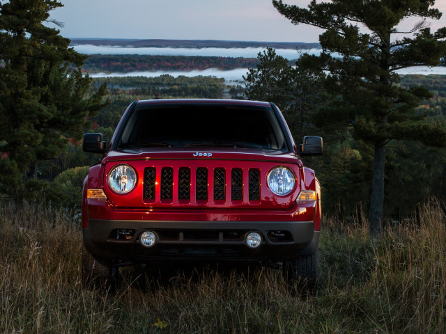 Jeep Patriot фото