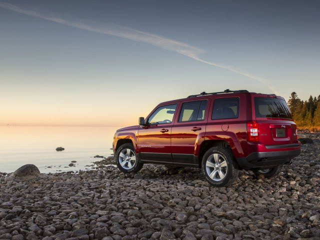 Jeep Patriot фото