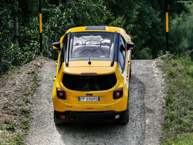 Jeep Renegade фото