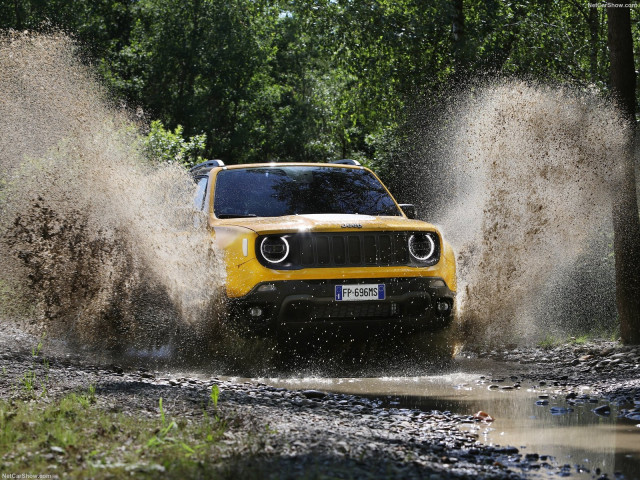 Jeep Renegade фото