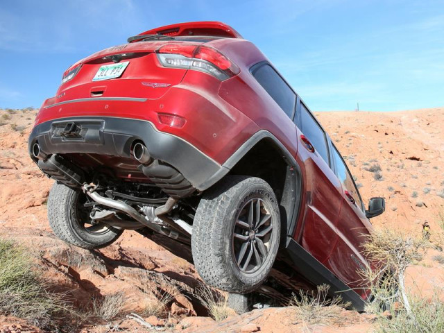 Jeep Trailhawk фото