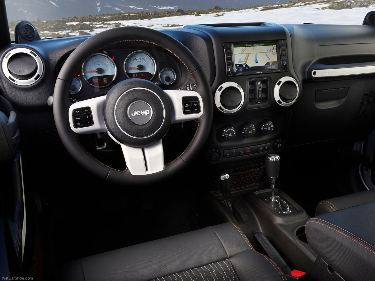 Jeep Wrangler Arctic фото 89721