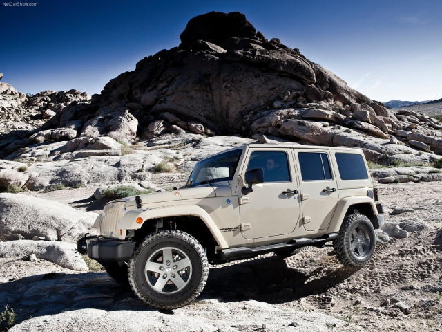 Jeep Wrangler Mojave фото