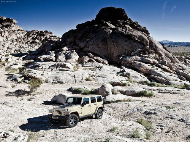 Jeep Wrangler Mojave фото