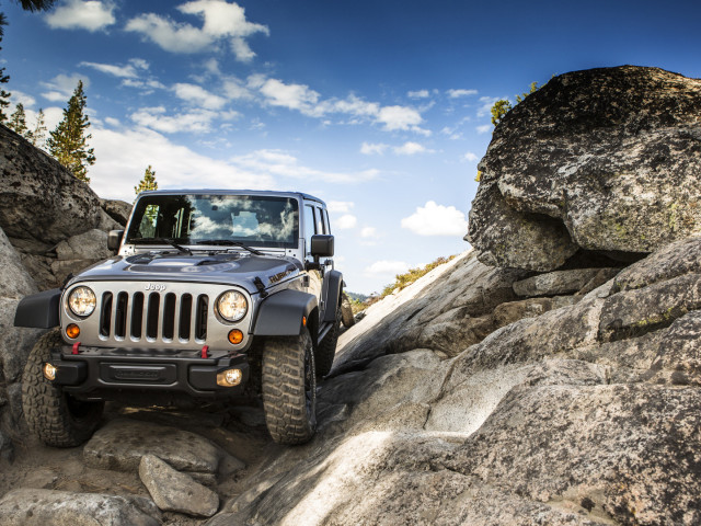 Jeep Wrangler Rubicon фото