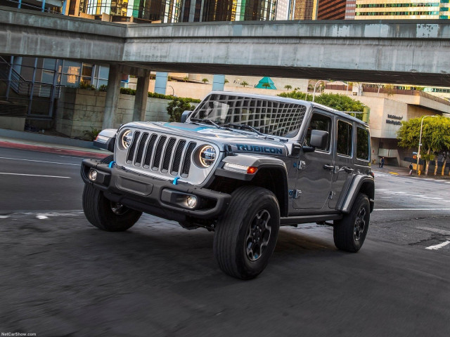 Jeep Wrangler Rubicon фото